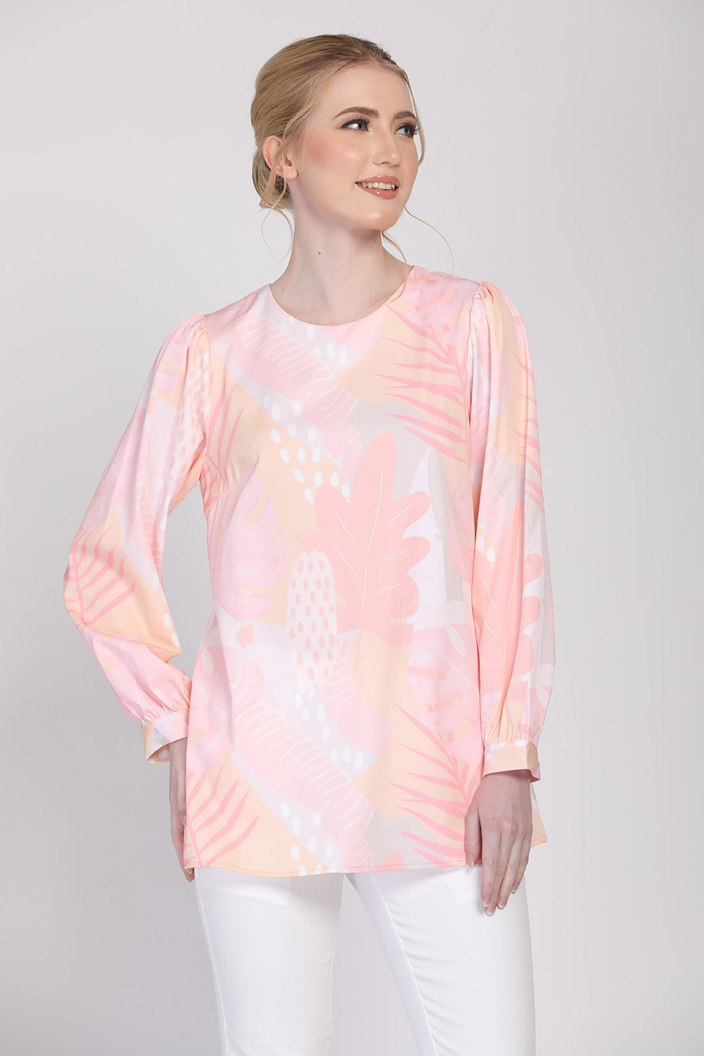 The Seni Blouse in Pink