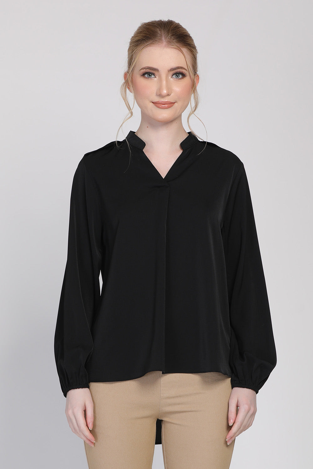 Keanna Long Sleeves Blouse in Black